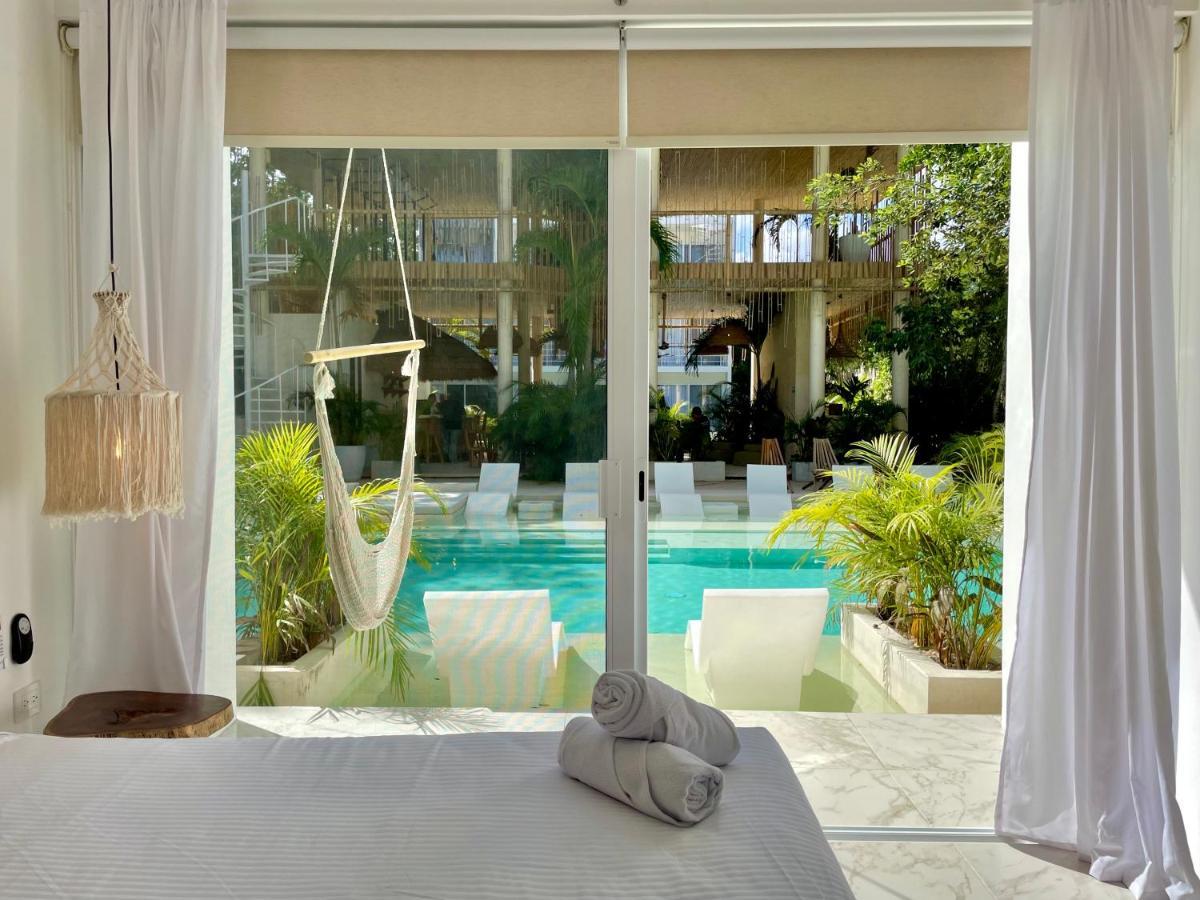 Beautiful Swim-Up Studio With Private Terrace, Pool And Jungle Gym Тулум Экстерьер фото