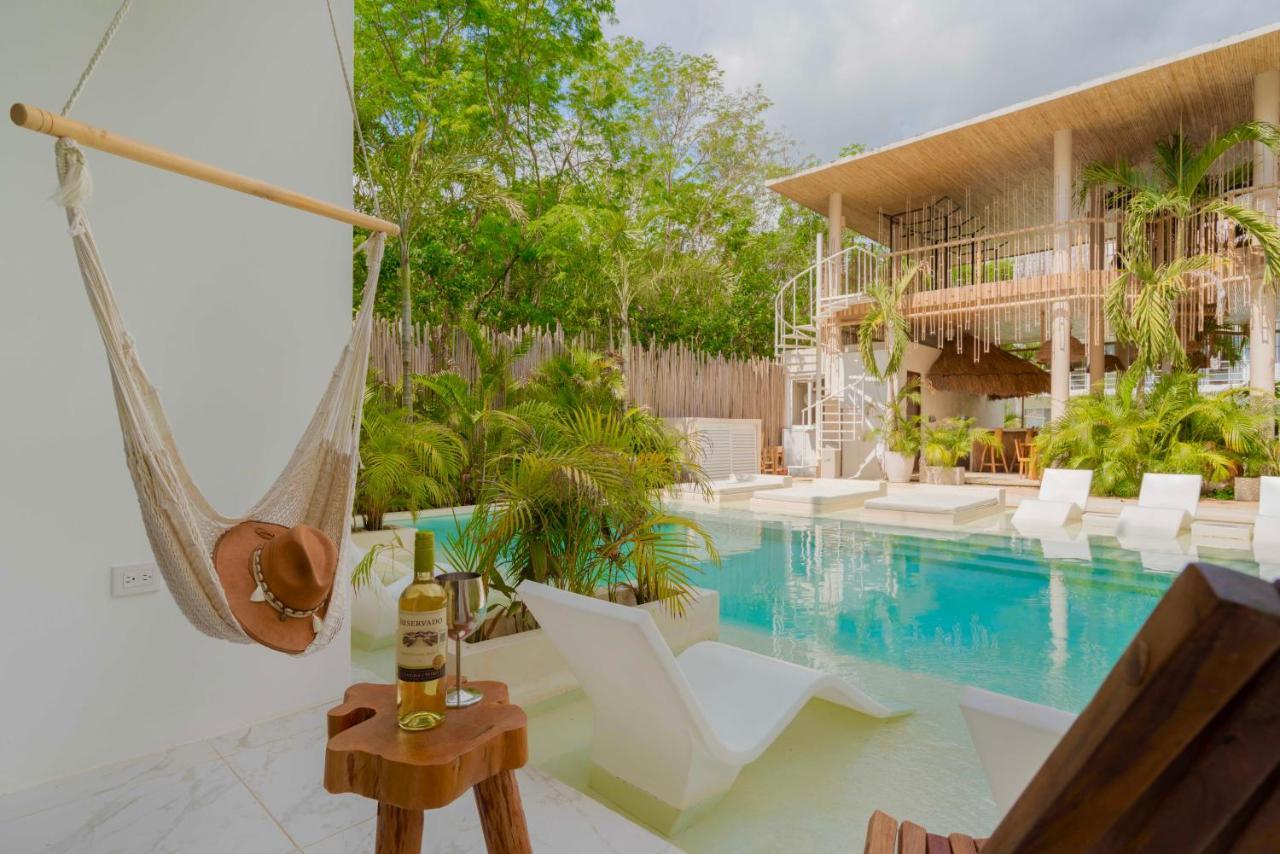 Beautiful Swim-Up Studio With Private Terrace, Pool And Jungle Gym Тулум Экстерьер фото