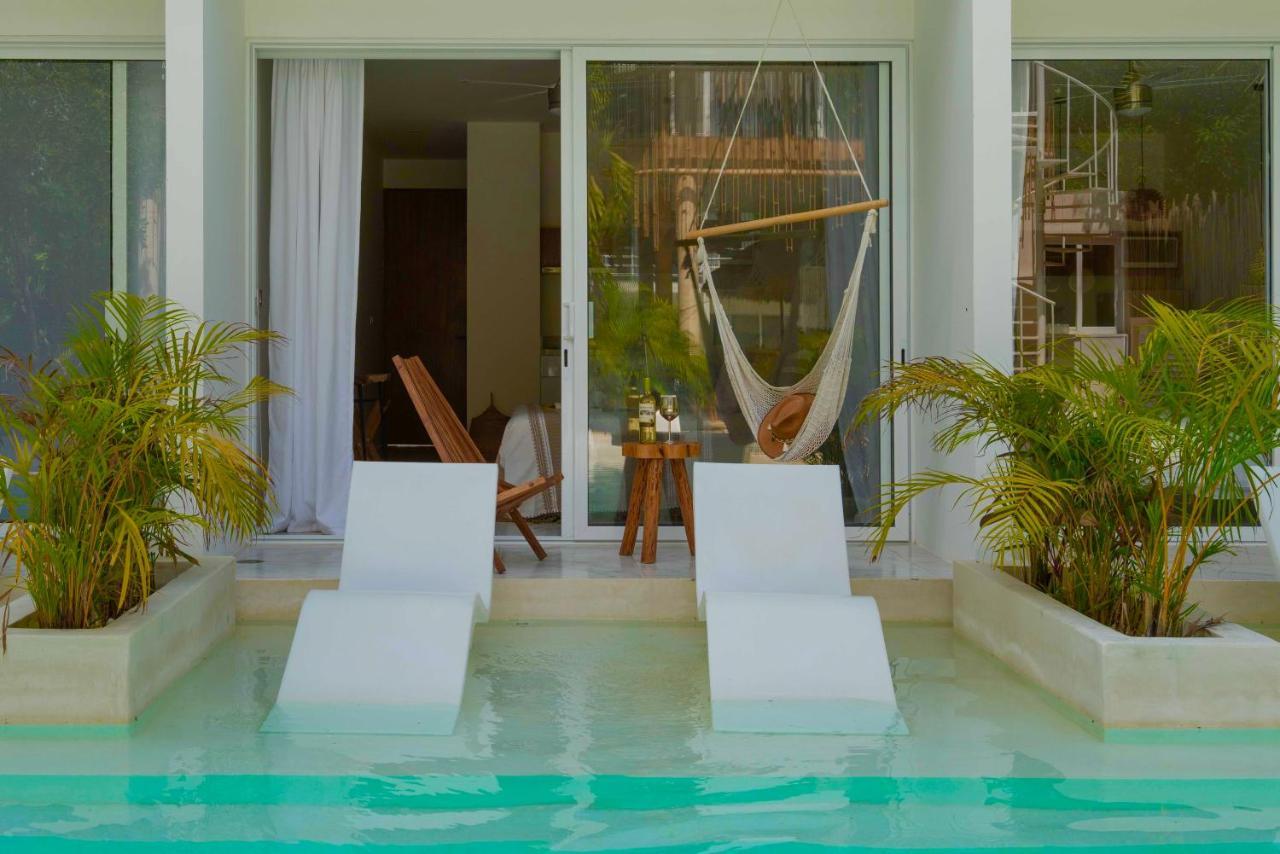 Beautiful Swim-Up Studio With Private Terrace, Pool And Jungle Gym Тулум Экстерьер фото